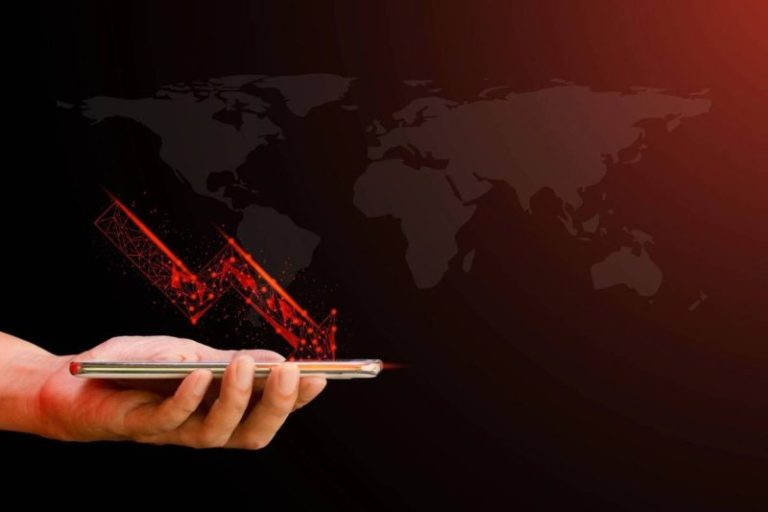 Tech Weekly: Stocks See Minor Reprieve Before Ending Week in the Red